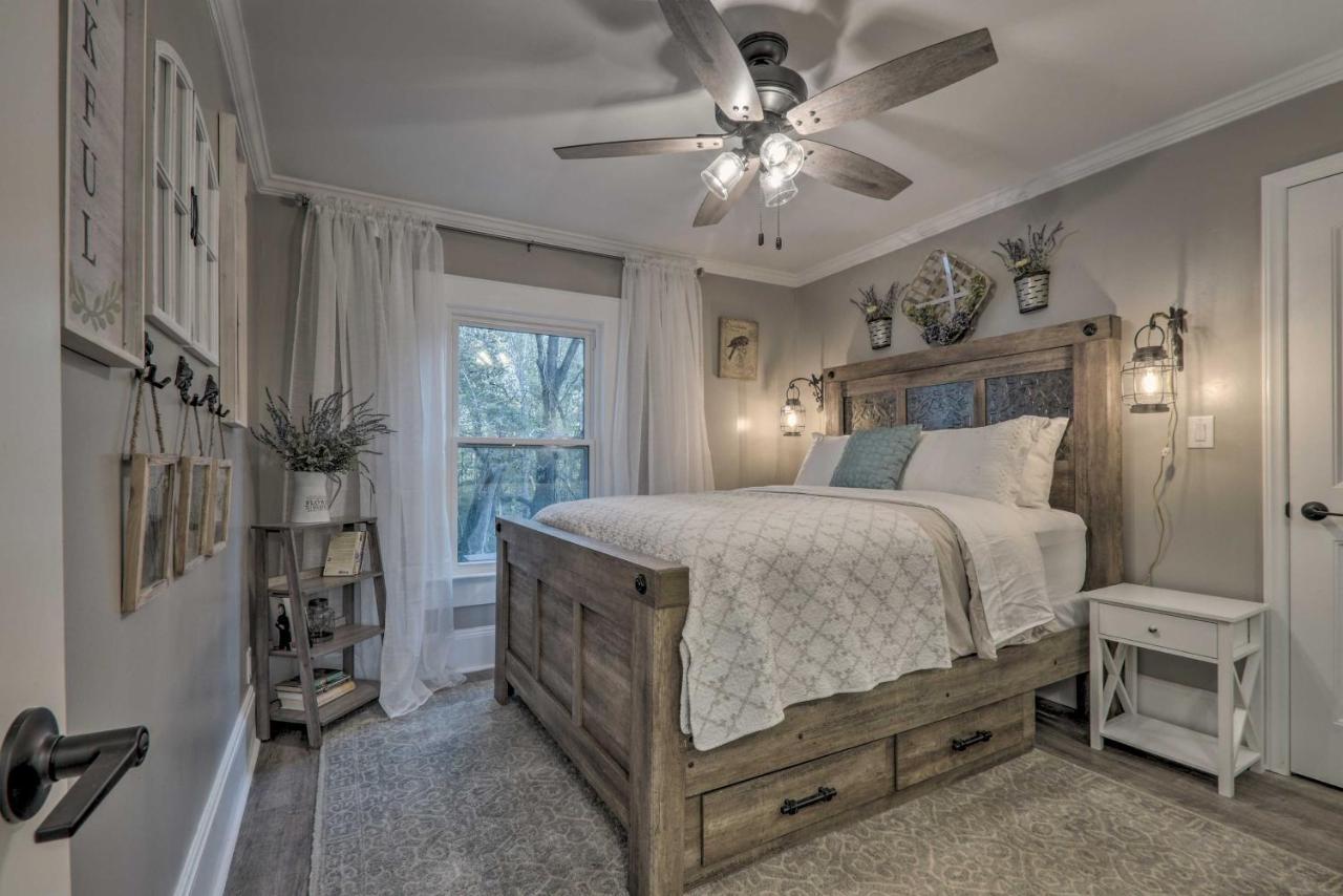 Peaceful Renovated Home With Deck On Half Acre! Asheboro Εξωτερικό φωτογραφία